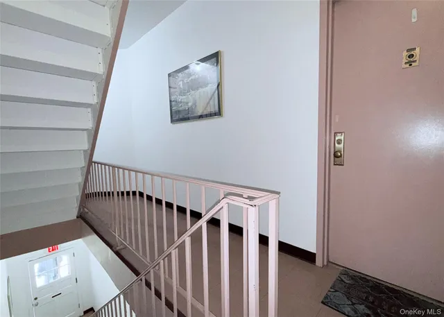 $2,700 | 142 West Boston Post Road, Unit 2A, Mamaroneck, NY 10543