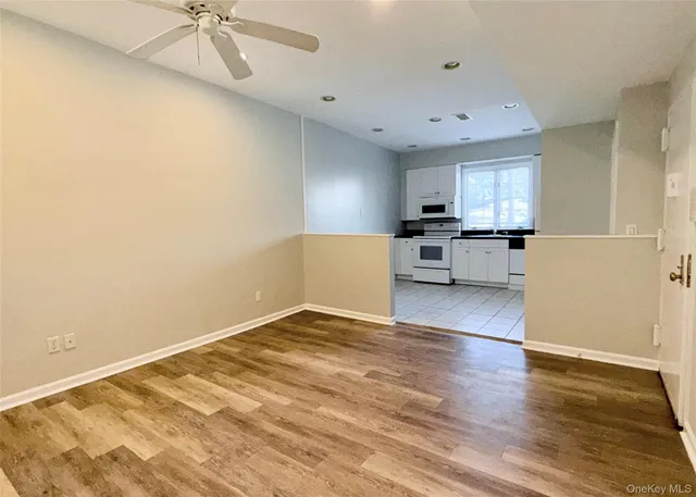 $2,700 | 142 West Boston Post Road, Unit 2A, Mamaroneck, NY 10543