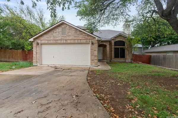 $1,650 | 2832 Berry Trace, Schertz, TX 78154