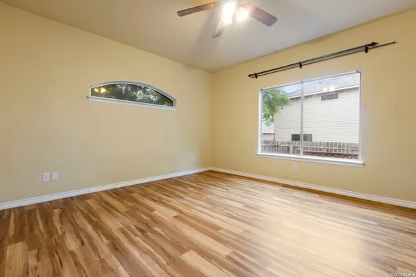 $1,650 | 2832 Berry Trace, Schertz, TX 78154