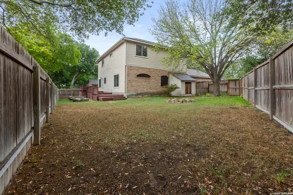 $1,650 | 2832 Berry Trace, Schertz, TX 78154