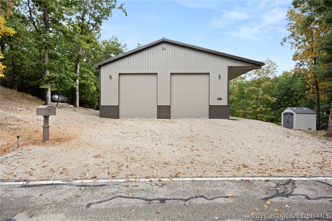 132 Maple Road Lake Ozark, MO 65049 - Photo 3 of 51