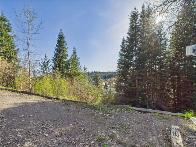 $110,000 | 121 Court Street, Pierce, ID 83546