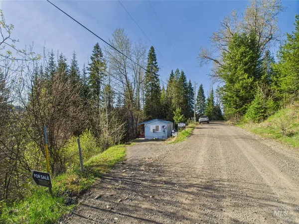 $110,000 | 121 Court Street, Pierce, ID 83546