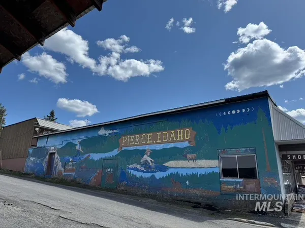 $110,000 | 121 Court Street, Pierce, ID 83546