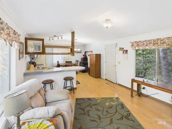 $110,000 | 121 Court Street, Pierce, ID 83546