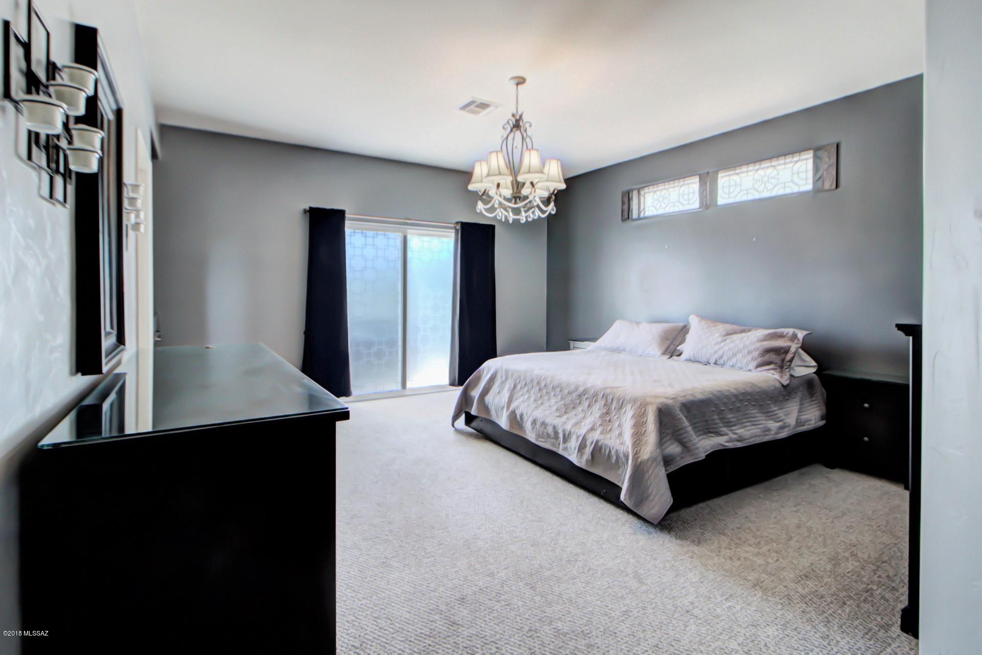 488 Ash Lane Rio Rico, AZ 85648 - Photo 4 of 32
