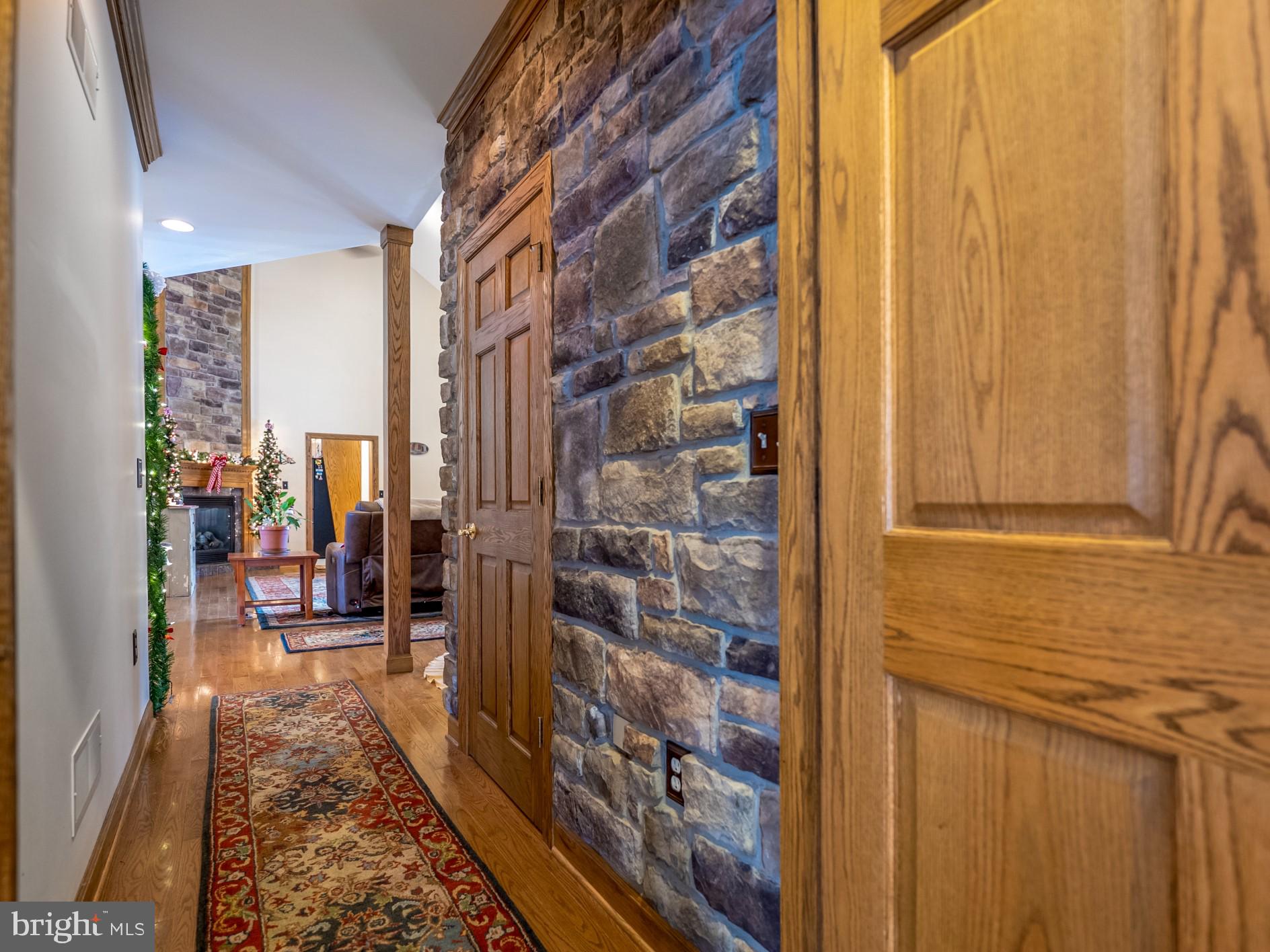 1709 Ragged Edge Road Chambersburg, PA 17202 - Photo 16 of 69