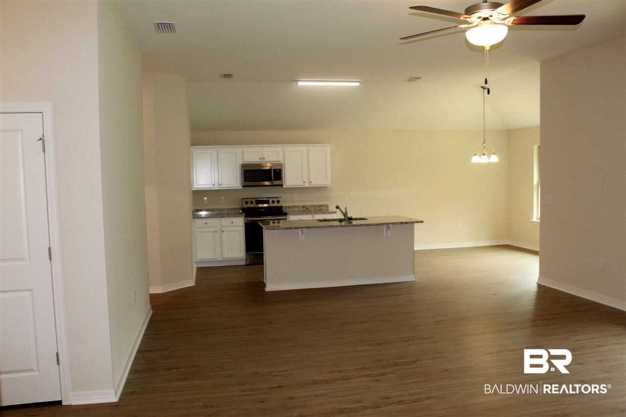 22660 Ridgewood Drive Robertsdale, AL 36567 - Photo 24 of 29 Gallery Image 24