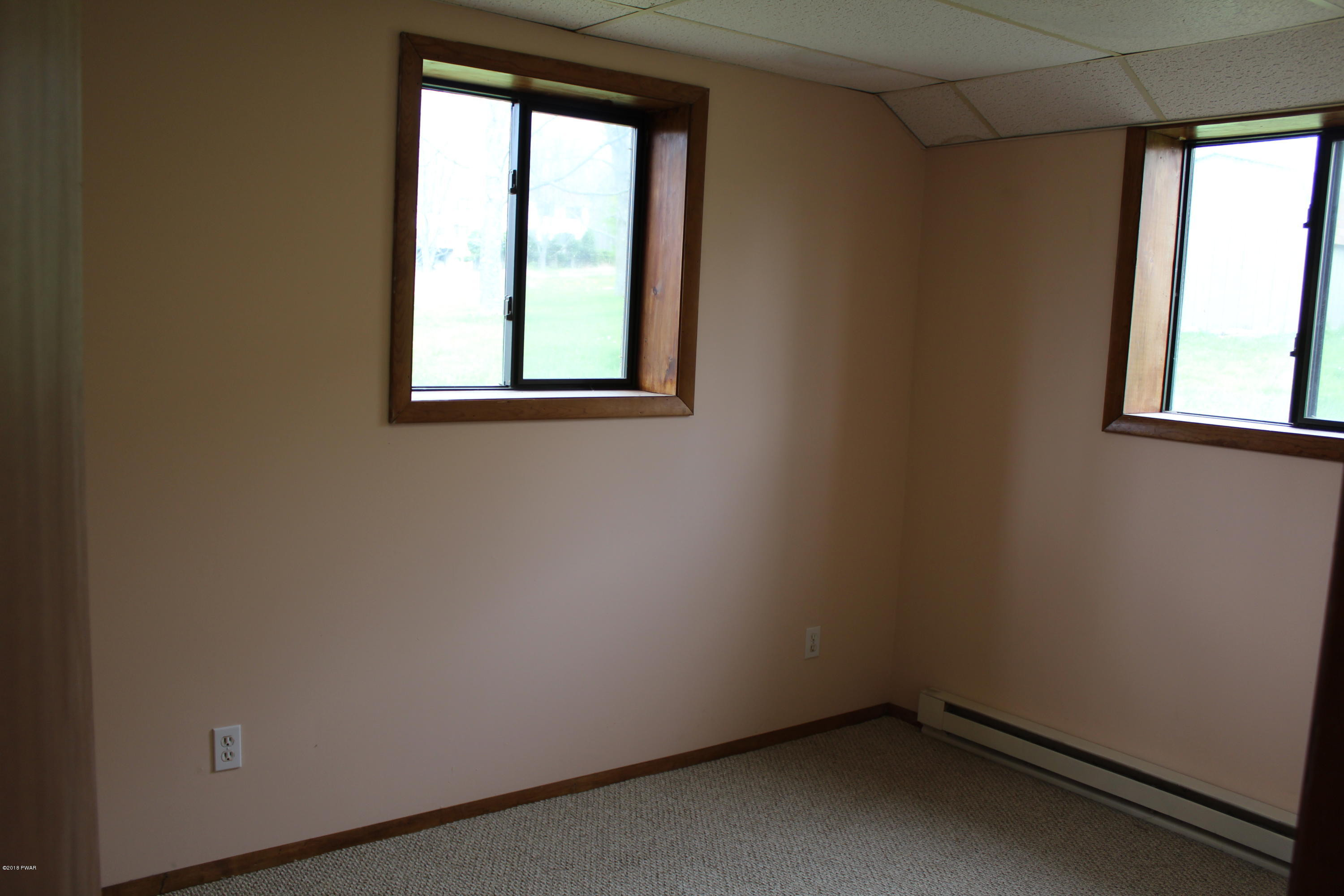1571 Ridgeview Drive Lake Ariel, PA 18436 - Photo 15 of 36 master