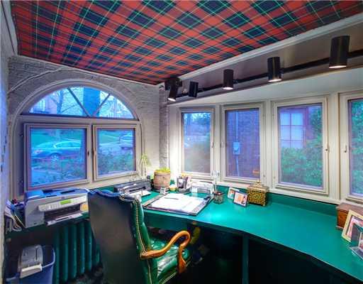 929 Wellesley Road Highland Park, PA 15206 - Photo 6 of 18 Studio/Study/Office.