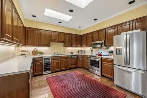 $780,000 | 3737 West End Avenue, Unit 305, Nashville, TN 37205