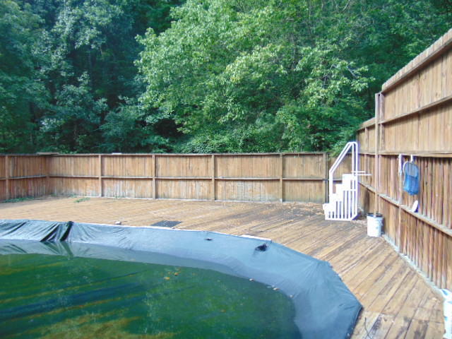 520 Spring Street Clinton, TN 37716 - Photo 7 of 32 DSC01350