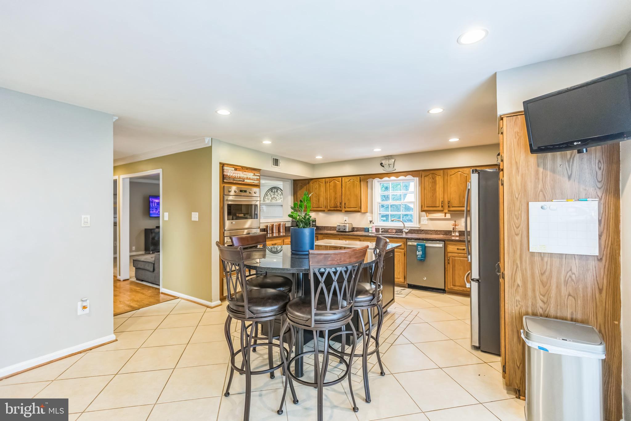 14 Atwood Court Silver Spring, MD 20906 - Photo 6 of 58
