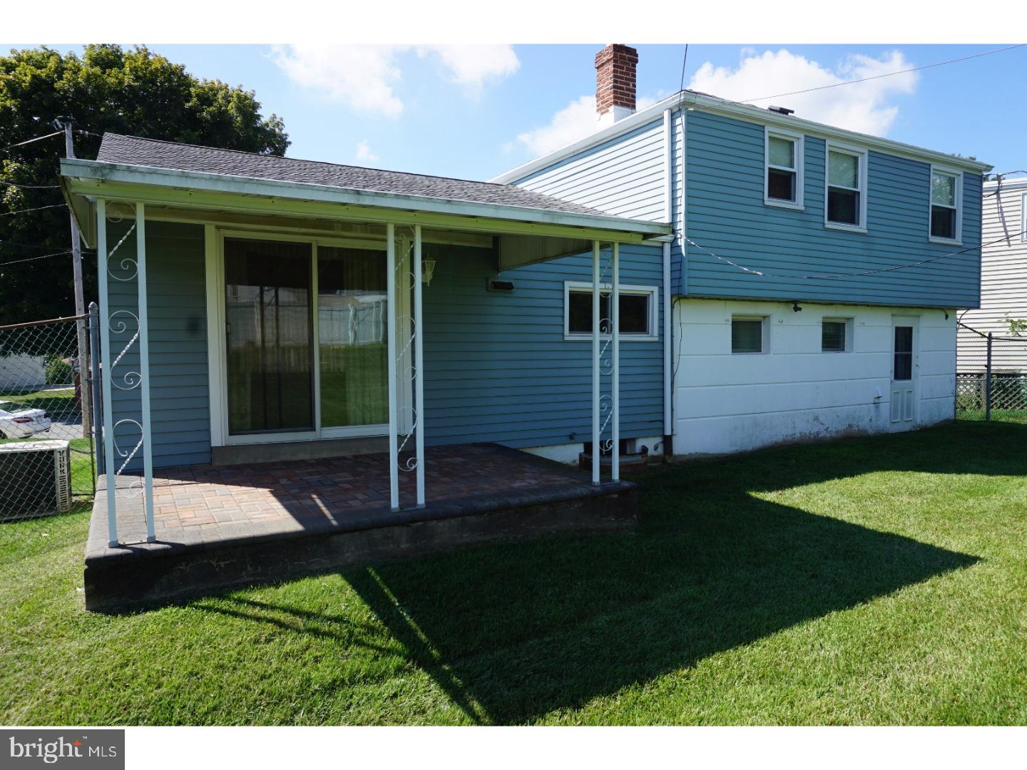 805 Rennard Circle Philadelphia, PA 19116 - Photo 22 of 25 Gallery Image 22