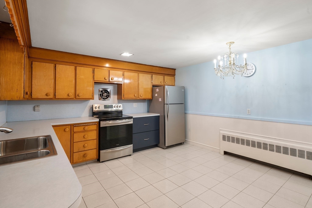 4 Spring Court Woburn, MA 01801 - Photo 9 of 39 Gallery Image 9