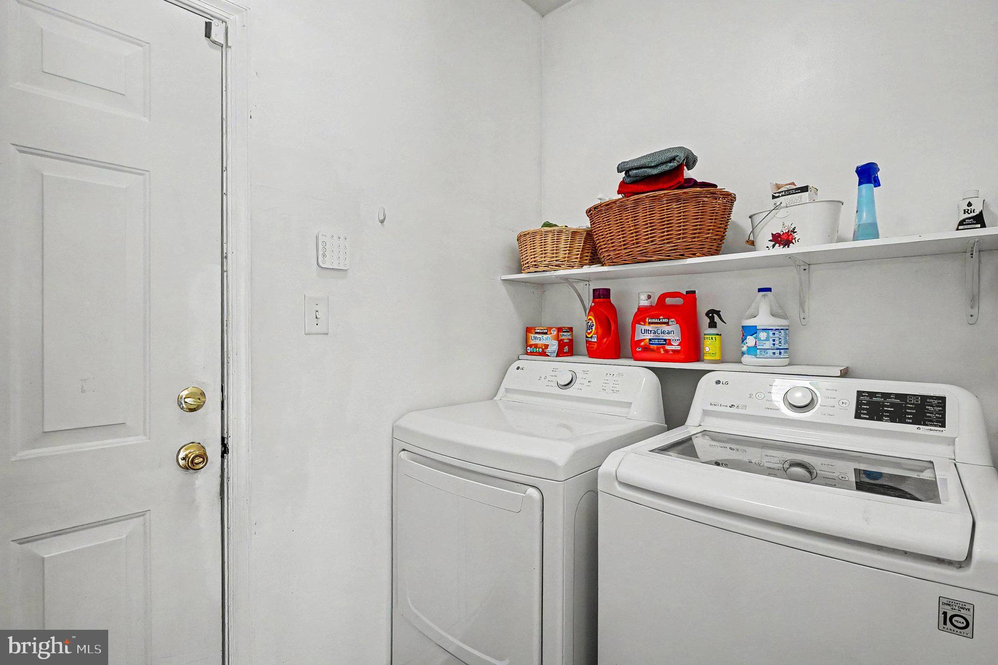 64 Open Meadow Court Elkton, MD 21921 - Photo 26 of 57 a utility room with dryer and washer