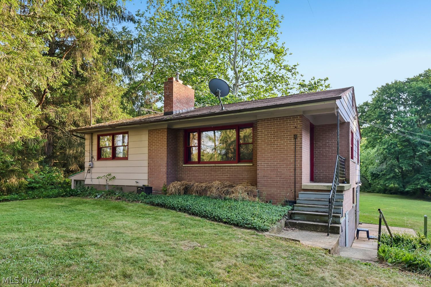 7855 Corinth Court Road Farmdale, OH 44417 - Photo 1 of 45