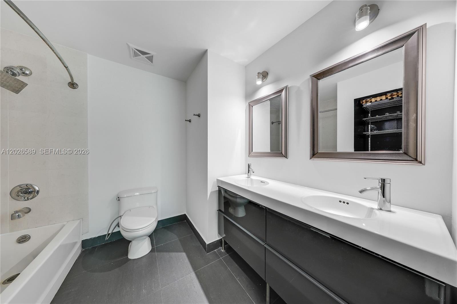 60 Southwest 13th Street, Unit 4404 Miami, FL 33130 - Photo 19 of 27