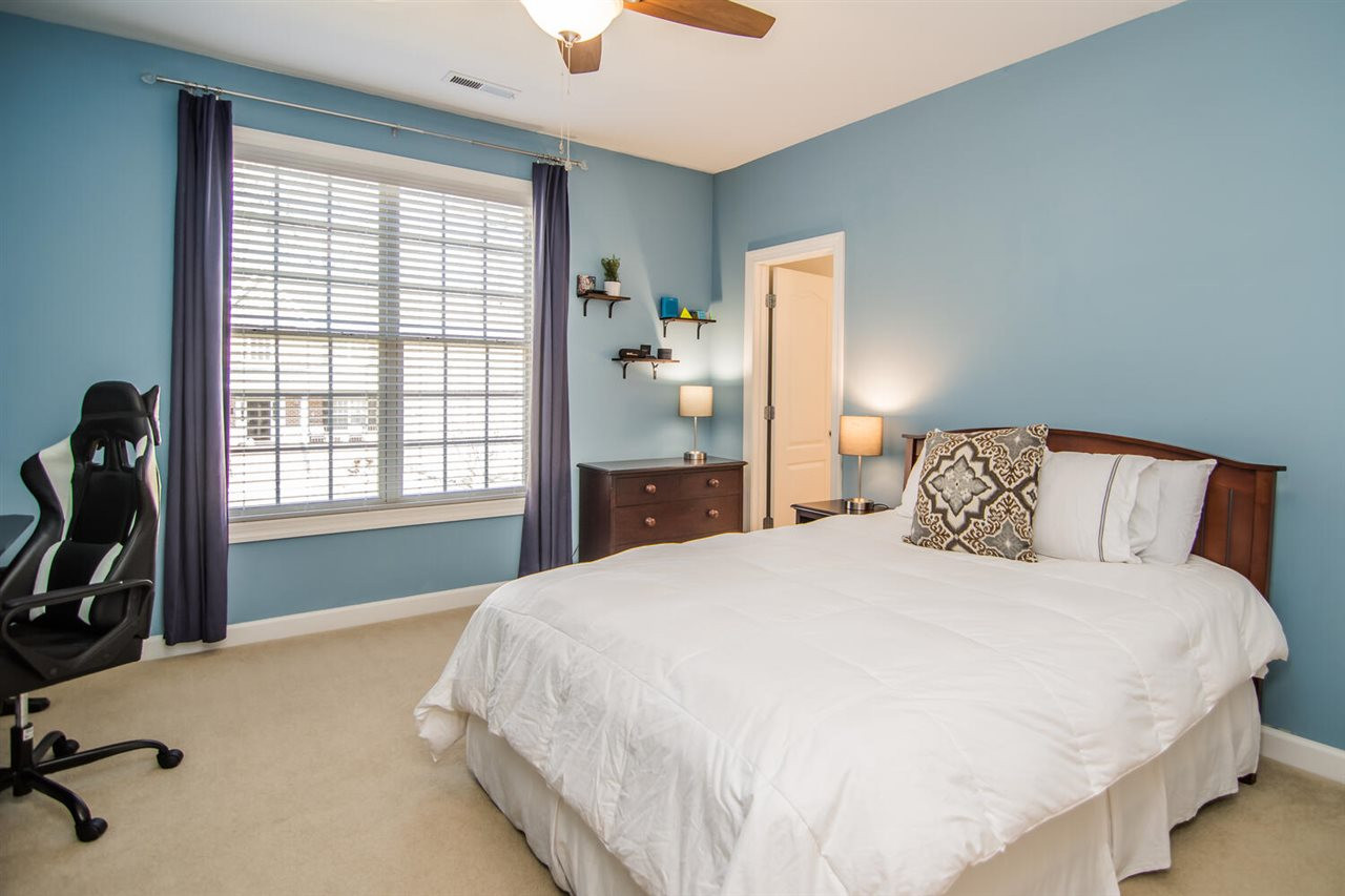 8214 Cushing Street Raleigh, NC 27613 - Photo 23 of 30 Bedroom with Jack and Jill Bathroom