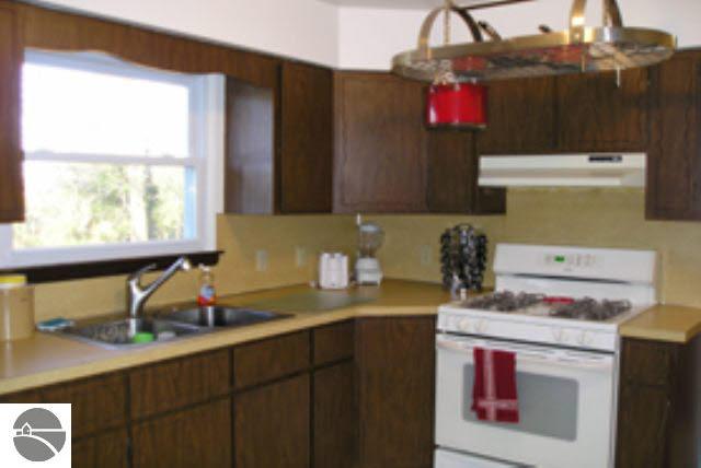5008 State Road Standish, MI 48658 - Photo 2 of 9 1755817-1.JPG