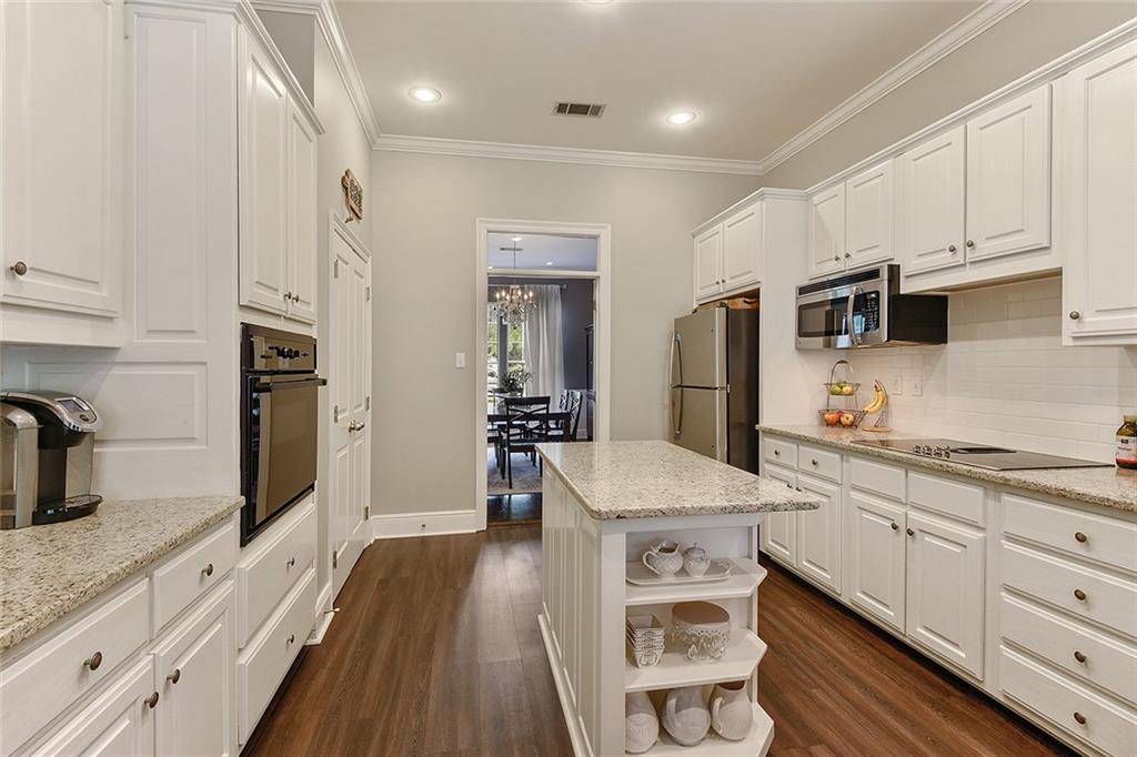 959 Rue Chantilly Mandeville, LA 70471 - Photo 10 of 23 Gallery Image 10