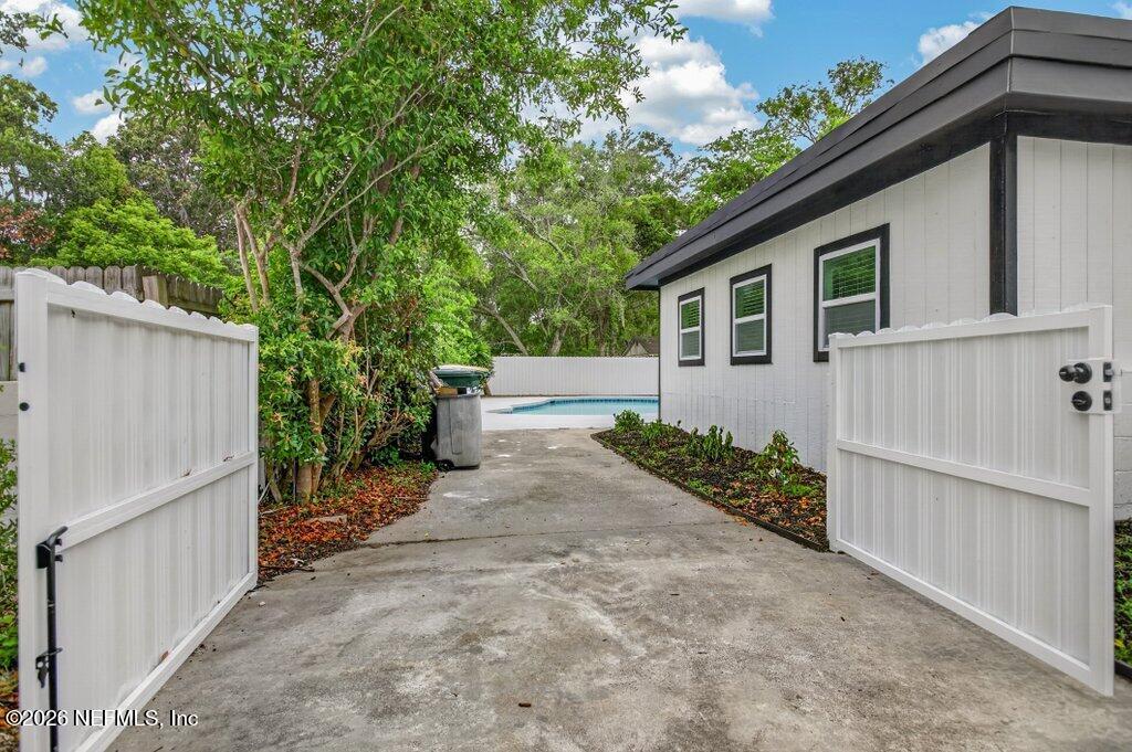 536 Sapelo Road Jacksonville, FL 32216 - Photo 45 of 54 047-536SapeloRoad-Jacksonville-FL-32216-