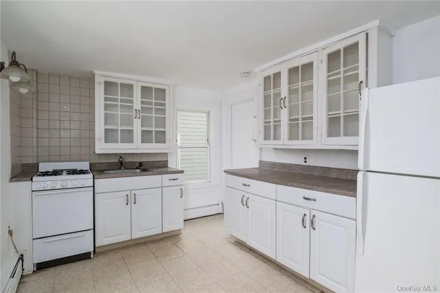 $2,500 | 72 High Avenue, Unit 2, Nyack, NY 10960