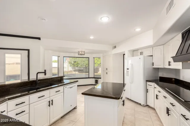 $1,125,000 | 2438 North Forest Circle, Mesa, AZ 85203