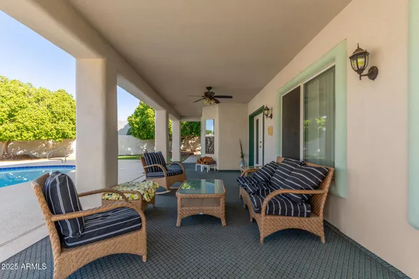 $1,025,000 | 2438 North Forest Circle, Mesa, AZ 85203