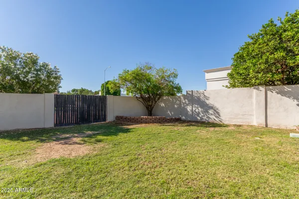 $1,025,000 | 2438 North Forest Circle, Mesa, AZ 85203