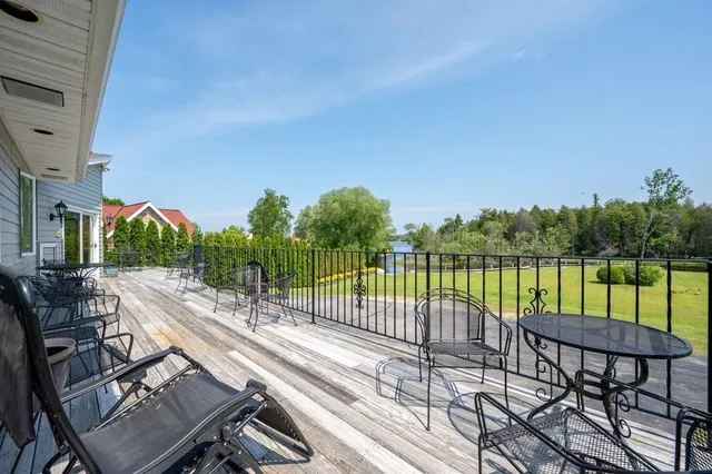 $2,290,000 | 4084 Main Street, Fish Creek, WI 54212