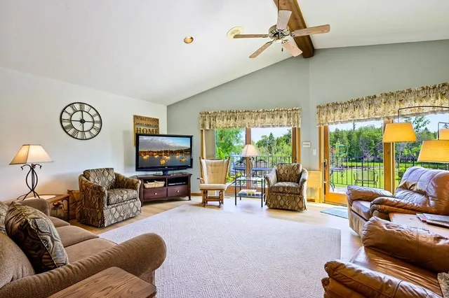 $2,290,000 | 4084 Main Street, Fish Creek, WI 54212