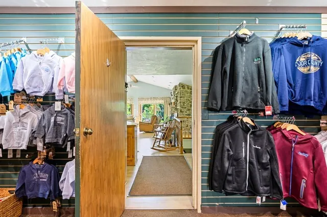 $2,290,000 | 4084 Main Street, Fish Creek, WI 54212