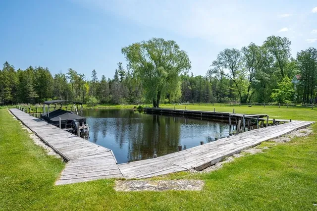 $2,290,000 | 4084 Main Street, Fish Creek, WI 54212