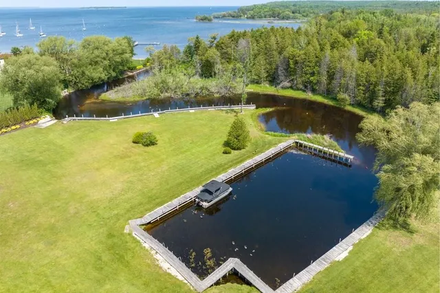 $2,290,000 | 4084 Main Street, Fish Creek, WI 54212