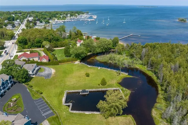 $2,290,000 | 4084 Main Street, Fish Creek, WI 54212