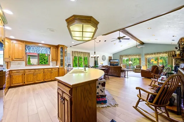 $2,290,000 | 4084 Main Street, Fish Creek, WI 54212