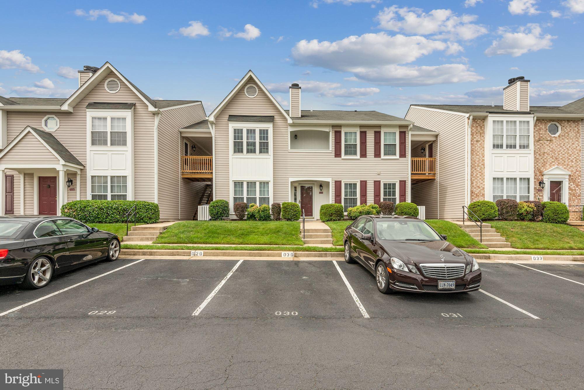 7825 Harrowgate Circle, Unit 142 Springfield, VA 22152 - Photo 1 of 38 Welcome to 7825-B Harrowgate Circle