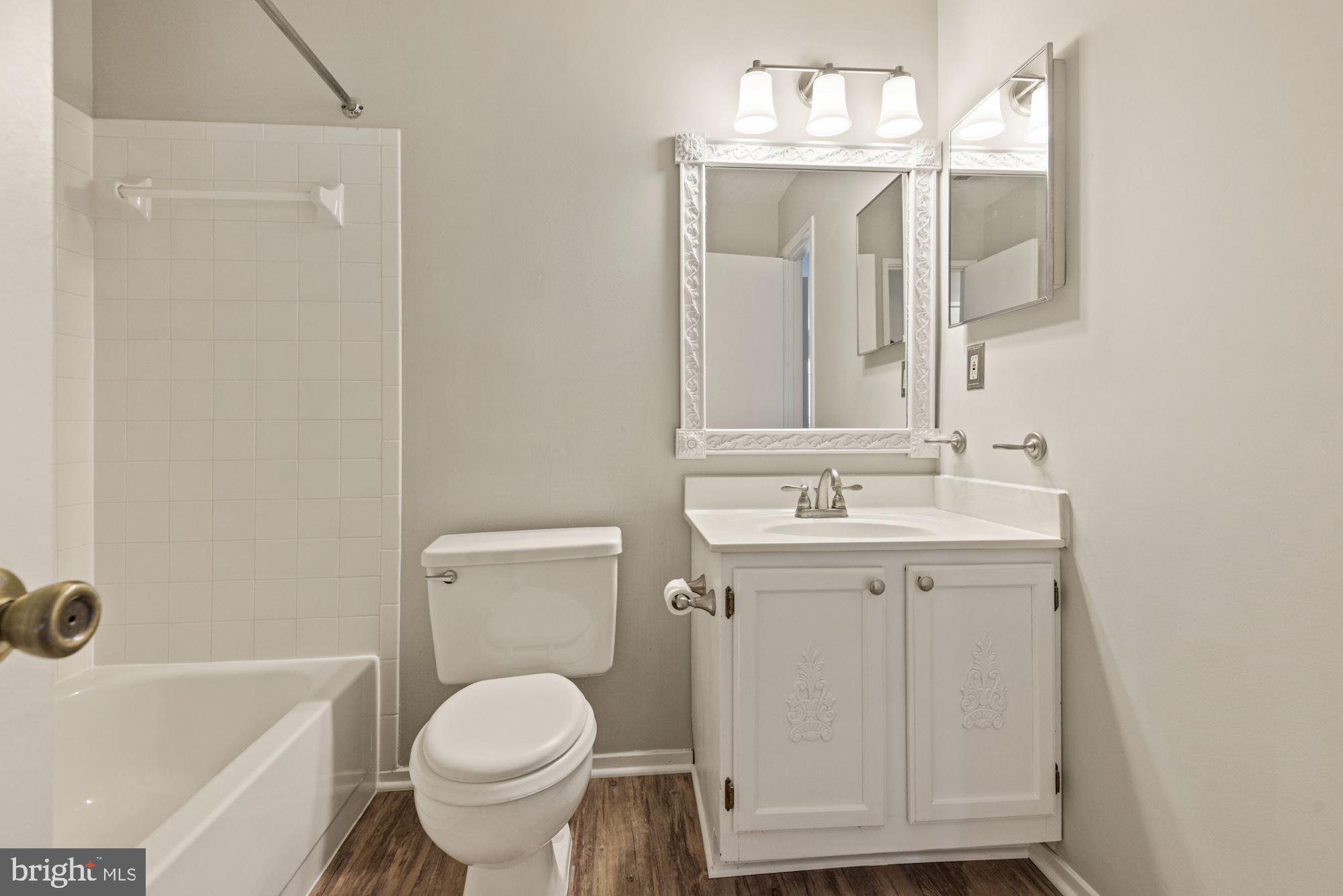 7825 Harrowgate Circle, Unit 142 Springfield, VA 22152 - Photo 33 of 38 Full Bath w/Double Entry
