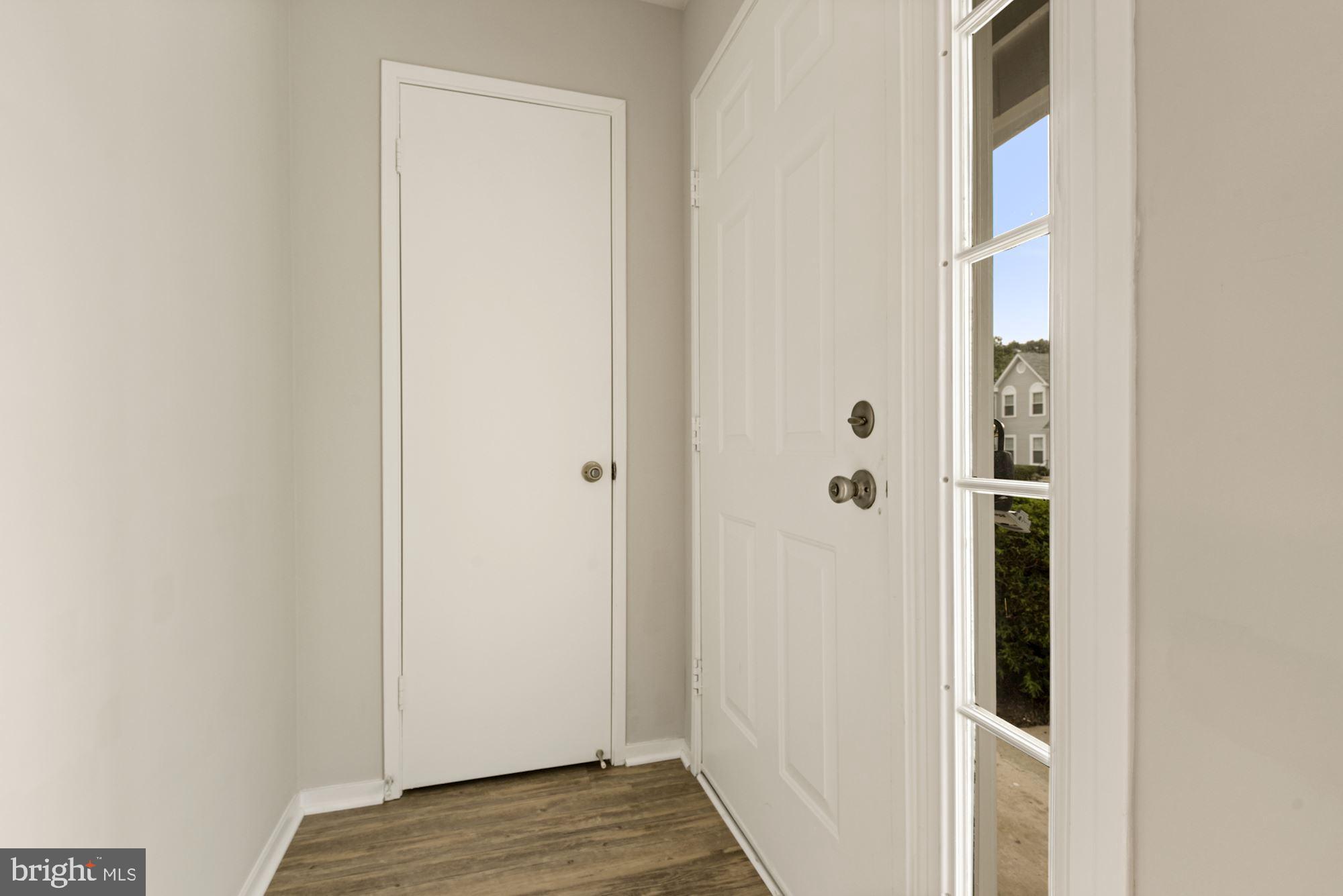 7825 Harrowgate Circle, Unit 142 Springfield, VA 22152 - Photo 8 of 38 Foyer Area w/Closet