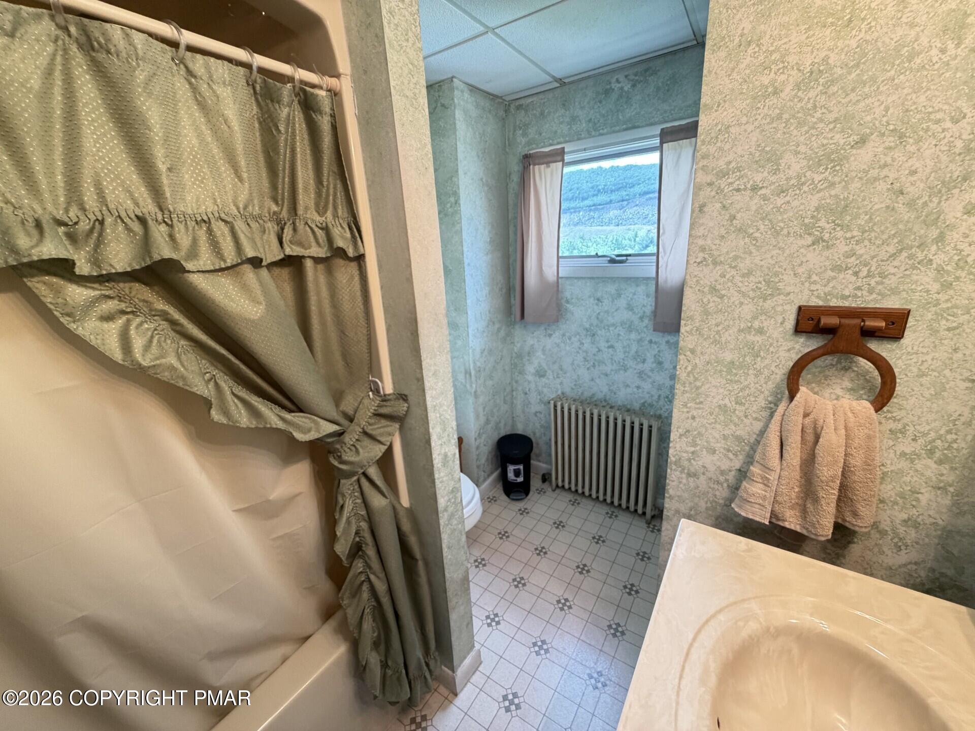 129 East Ridge Street Coaldale, PA 18218 - Photo 20 of 35 f0a8e2e1-469b-4ae8-9ce5-c668be565899