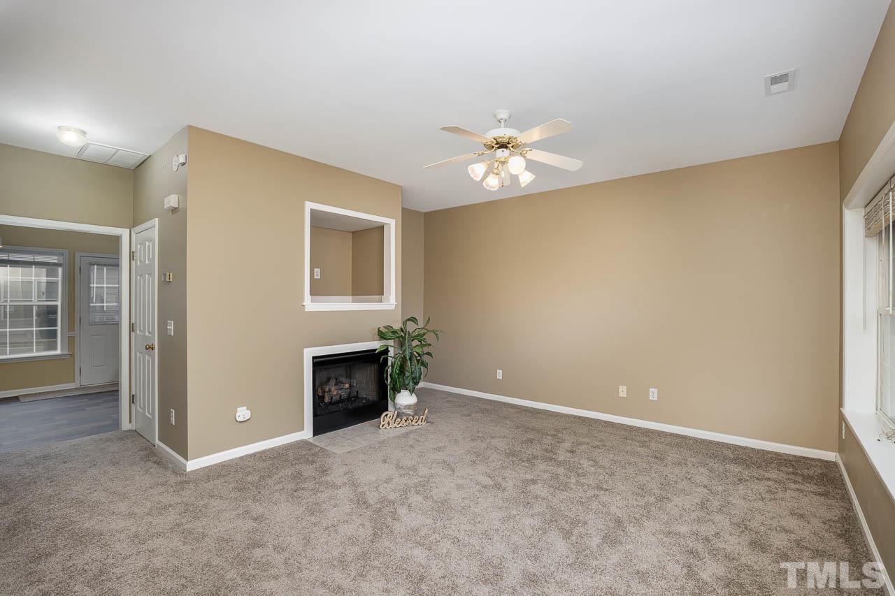 209 Dairy Road Clayton, NC 27520 - Photo 11 of 34
