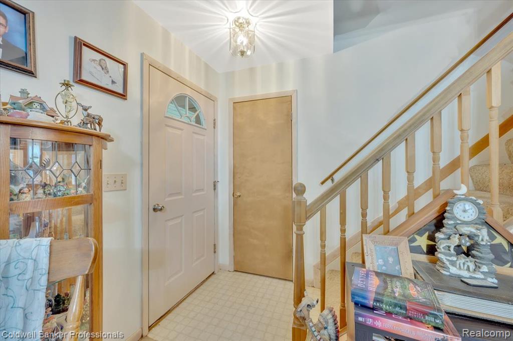 1361 Higley Road Lapeer, MI 48446 - Photo 20 of 33