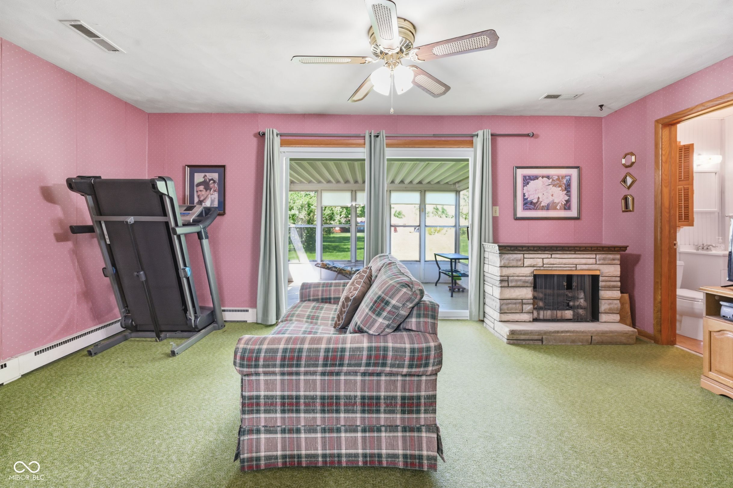 705 Oxford Road Anderson, IN 46012 - Photo 11 of 21