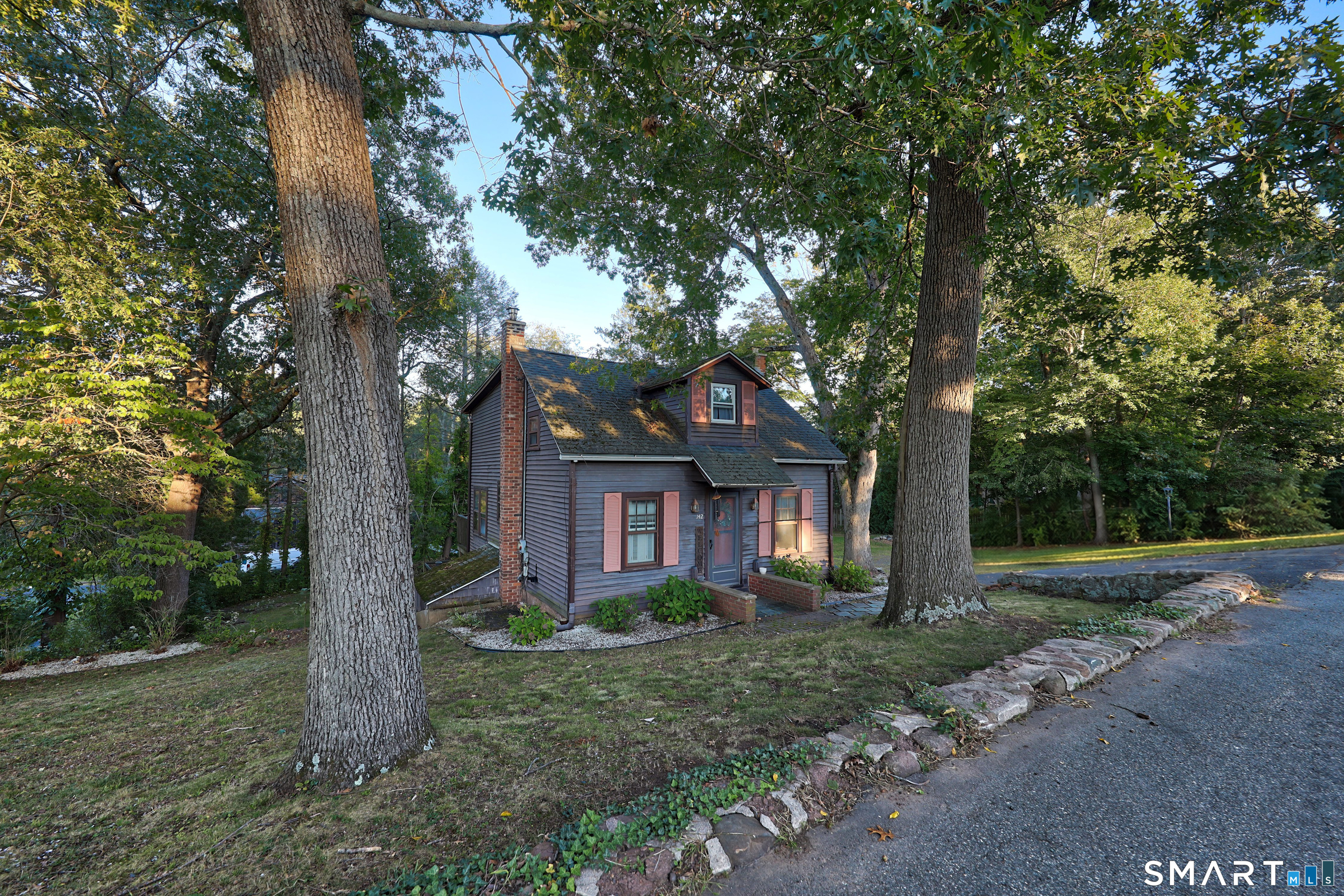 142 Crystal Lake Road Middletown, CT 06457 - Photo 34 of 37 Gallery Image 34