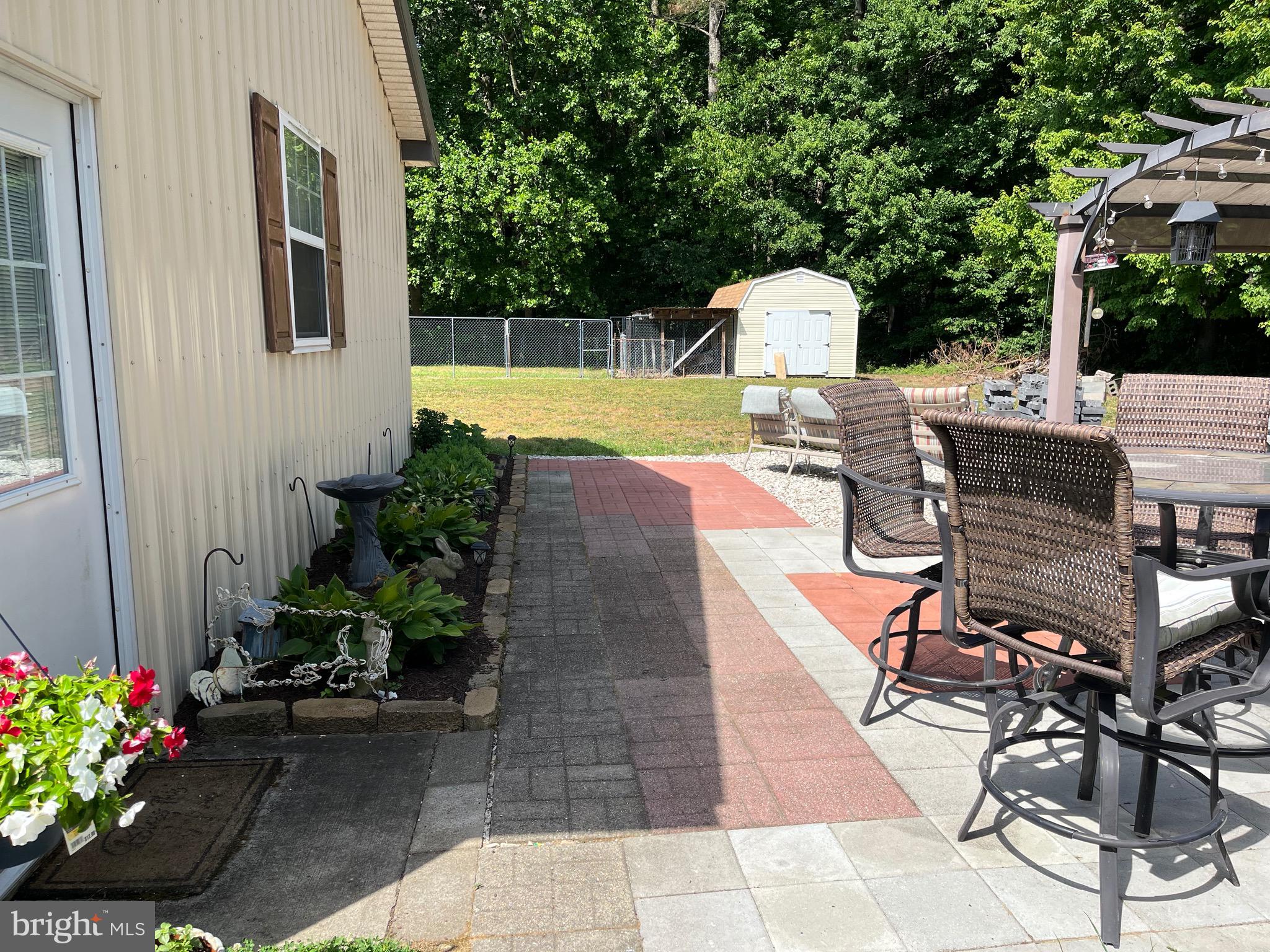 2407 Hunting Quarter Road Houston, DE 19954 - Photo 15 of 17 Patio