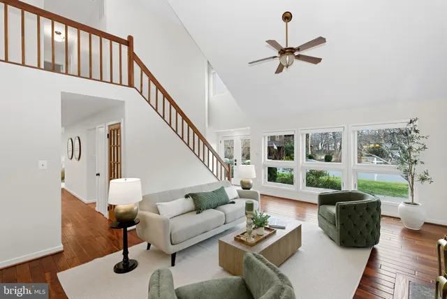 $850,000 | 5 East Wiltshire Court, Sterling, VA 20165