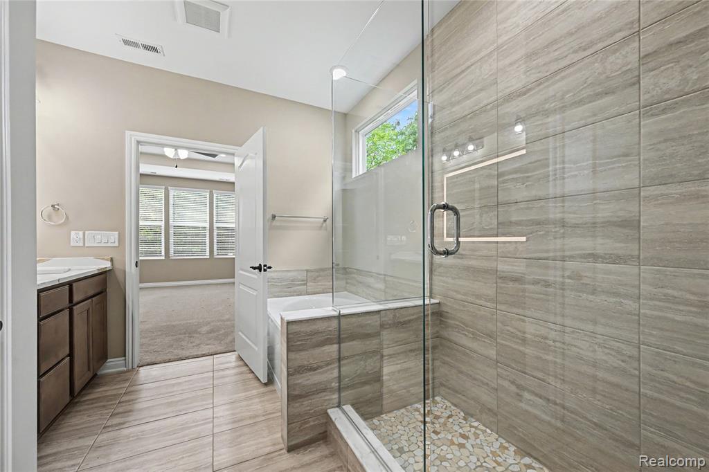 5224 Lewiston Road Canton, MI 48188 - Photo 21 of 38 Gallery Image 21