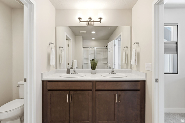 7565 Grahm Lane Midvale, UT 84047 - Photo 37 of 53